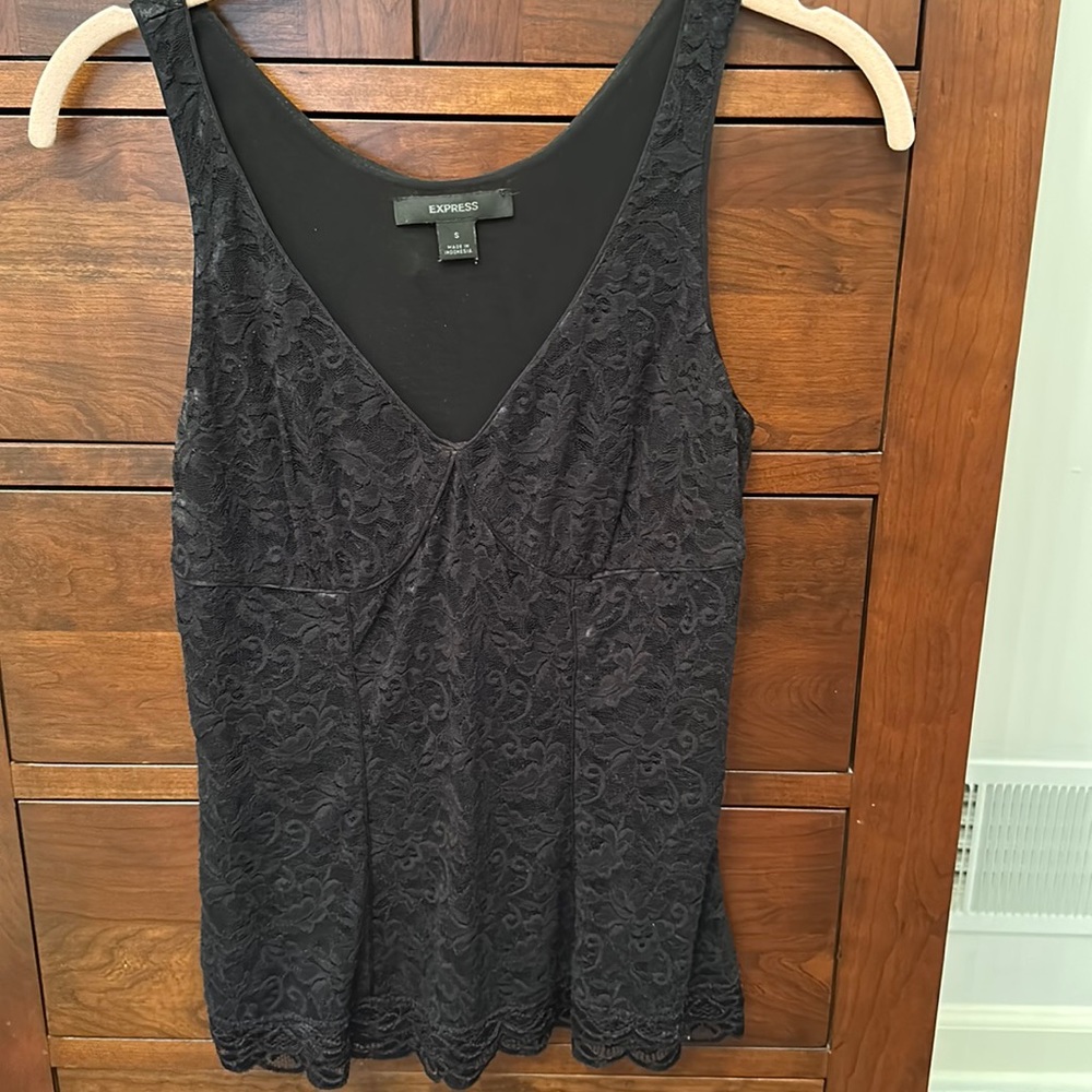Express stretch lace cami. Gorgeous black top. Size Small. EUC